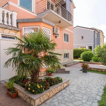 Beautiful In With Wifi Appartamento Crikvenica