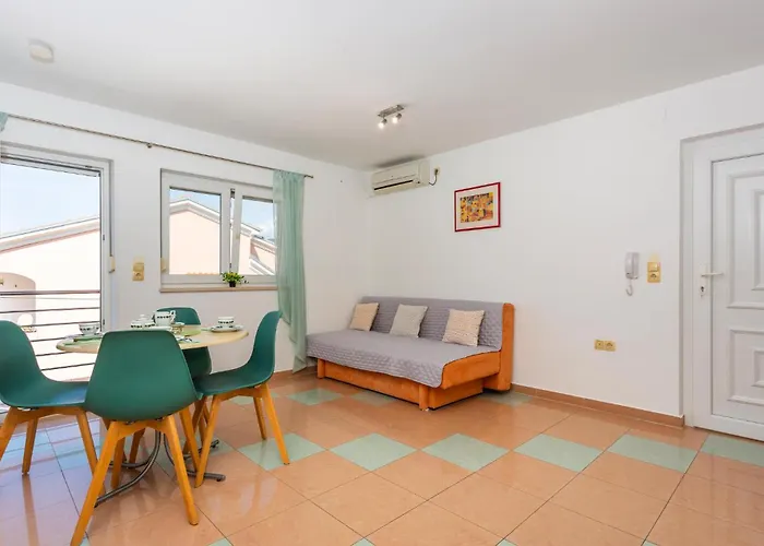 Apartman Beautiful In With Wifi Crikvenica