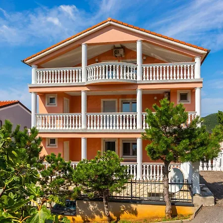 Apartmán Cozy In With Wifi Crikvenica